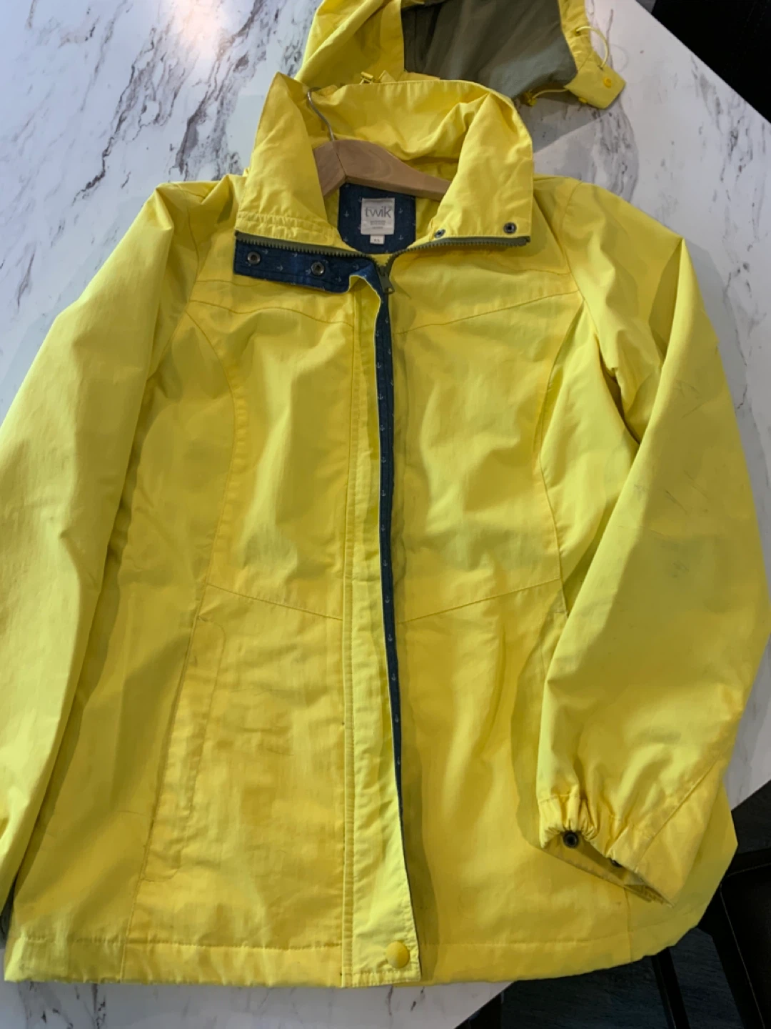 Twik Yellow Hooded Rain Jacket - photo 3