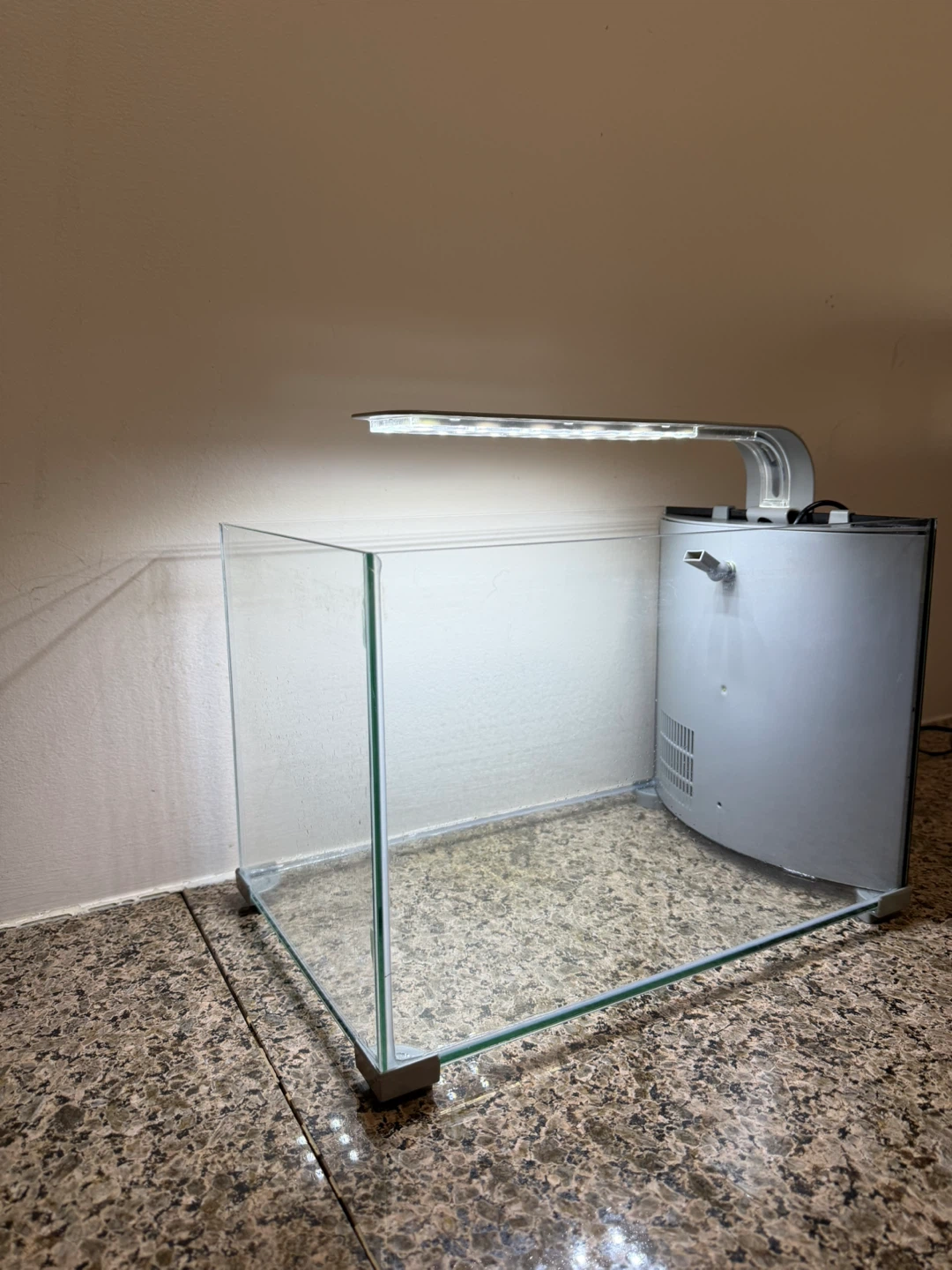 Top Fin 5 Gallon Aquarium with LED Light