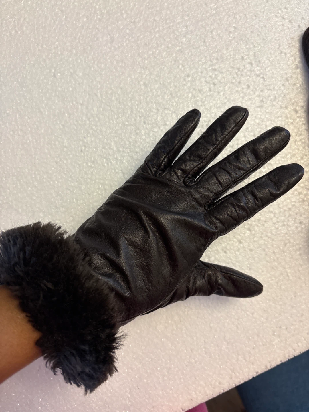 🏆NY& Company Women's Leather Gloves with Fur Trim - Size S - photo 5