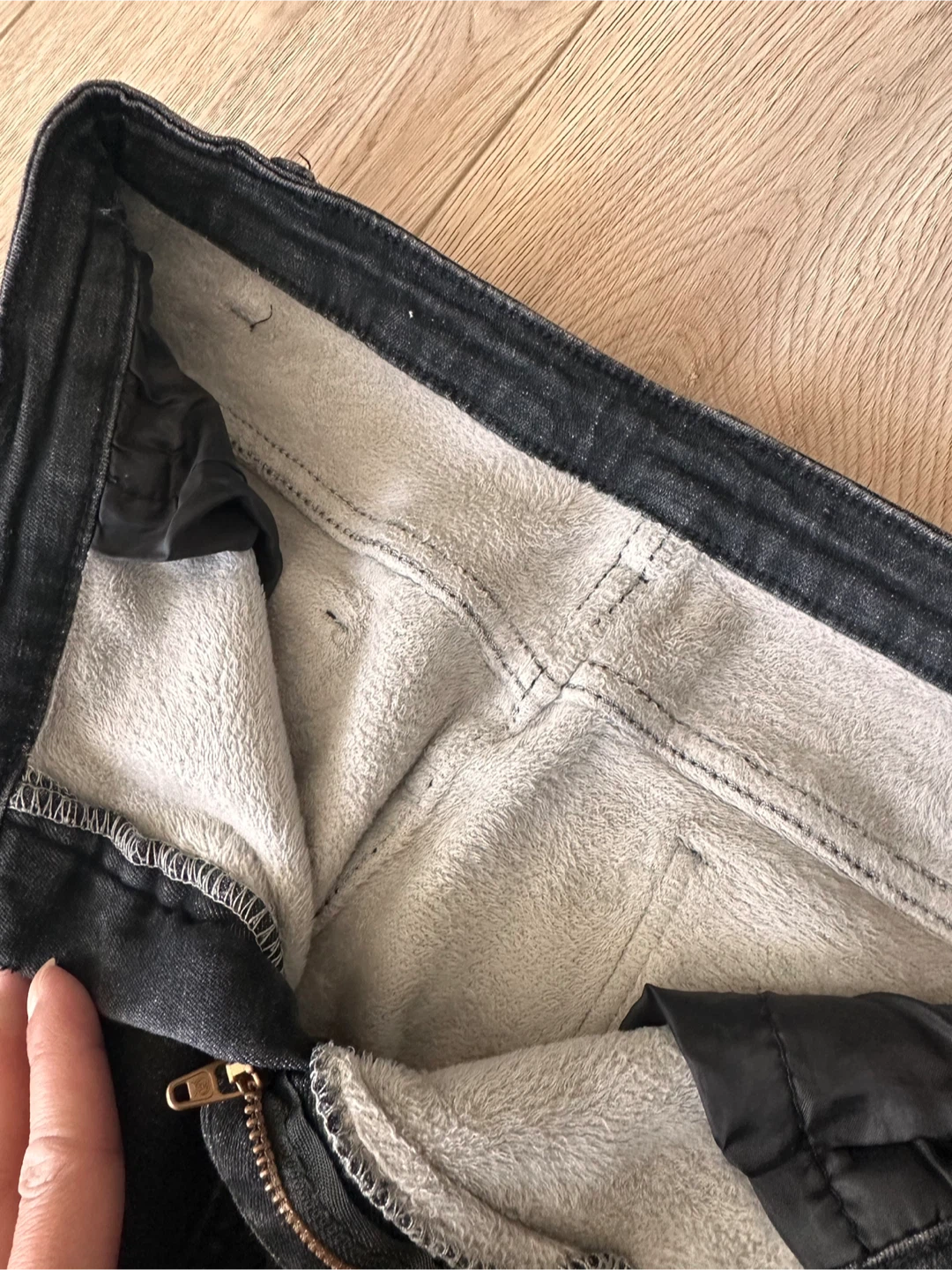 Black Lined Denim Jeans US L - photo 2