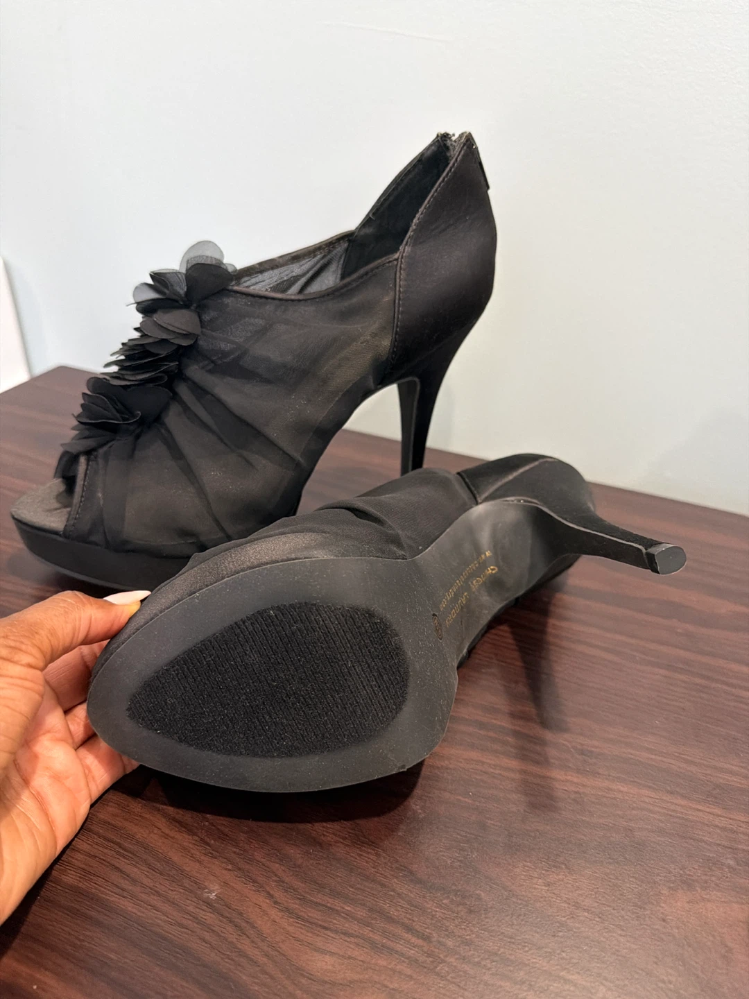 Black Satin Peep-Toe Heels  (never worn)🏆 - photo 2