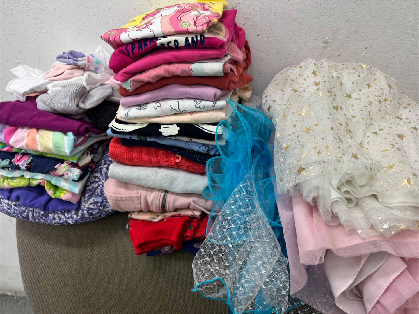 Girls Clothing Bundle 4T - photo 2