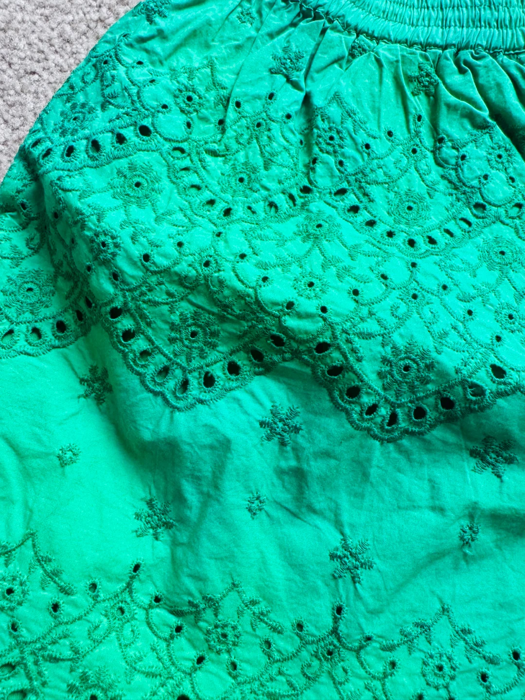 Green Broderie Anglaise Shorts - photo 4