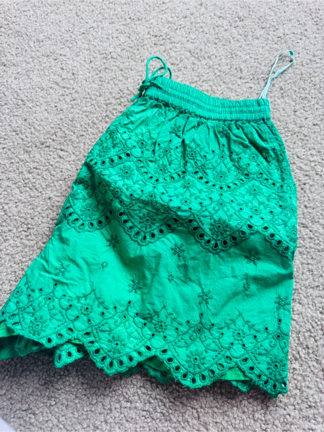 Green Broderie Anglaise Shorts - photo 3