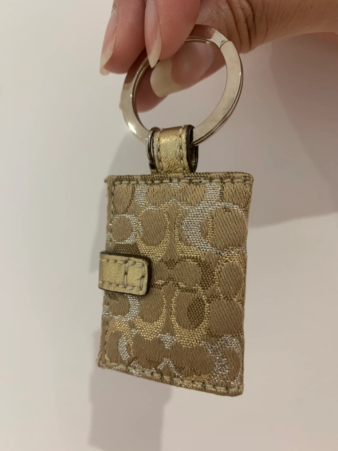 🏆New Coach Gold Signature Picture Frame Keychain 🏆 - photo 5