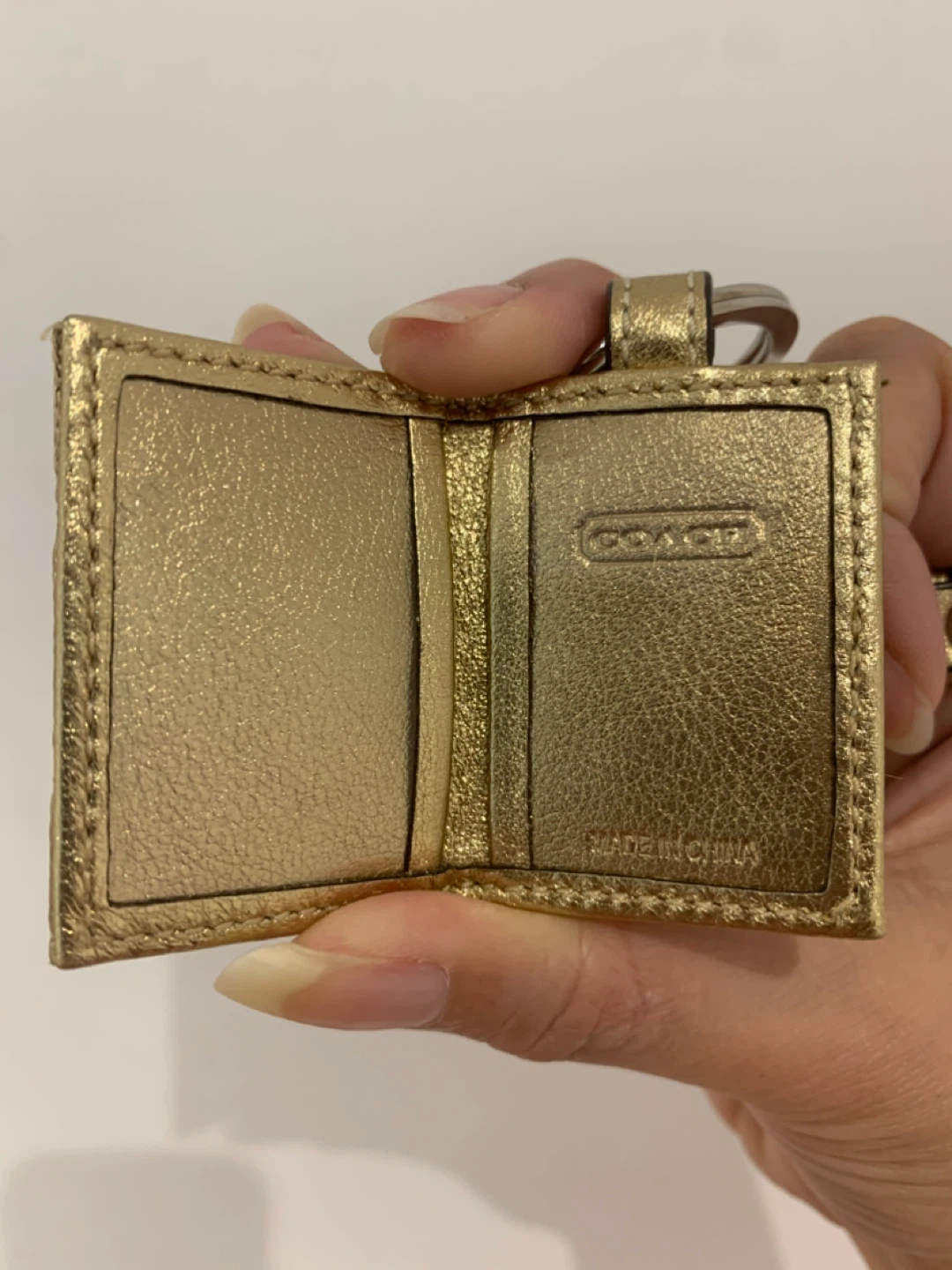 🏆New Coach Gold Signature Picture Frame Keychain 🏆 - photo 4