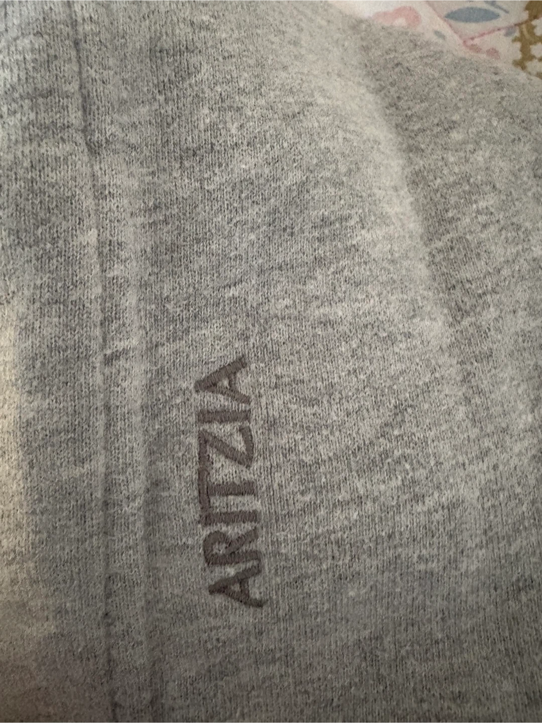 Aritzia mega raglon sweat set heather chrome size small - photo 4