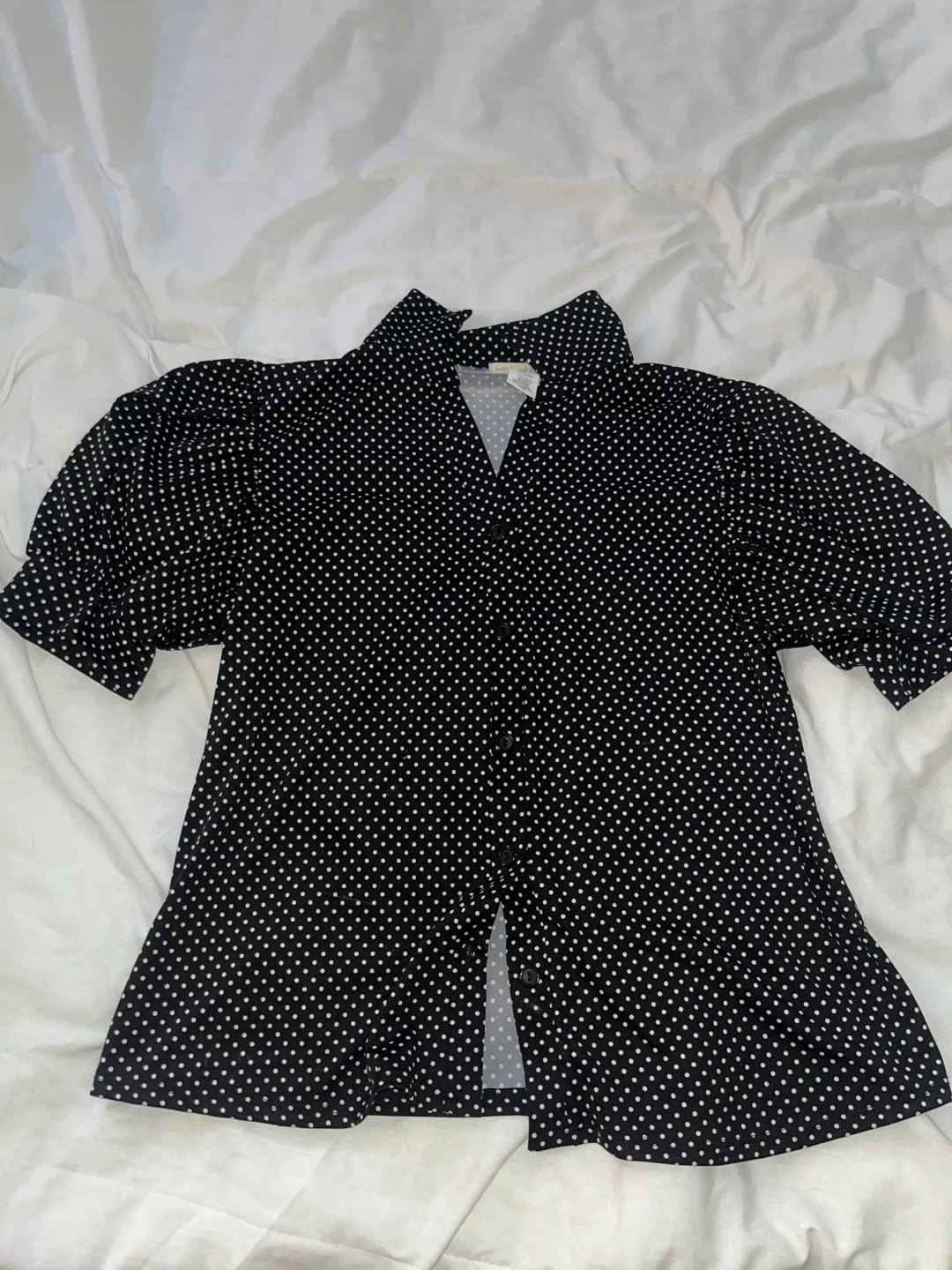 Pebble and Stone Black Polka Dot Blouse - Size Small - photo 2