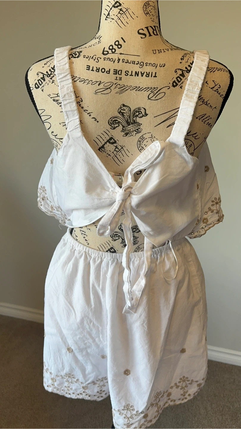 White playsuit size 12 - photo 3