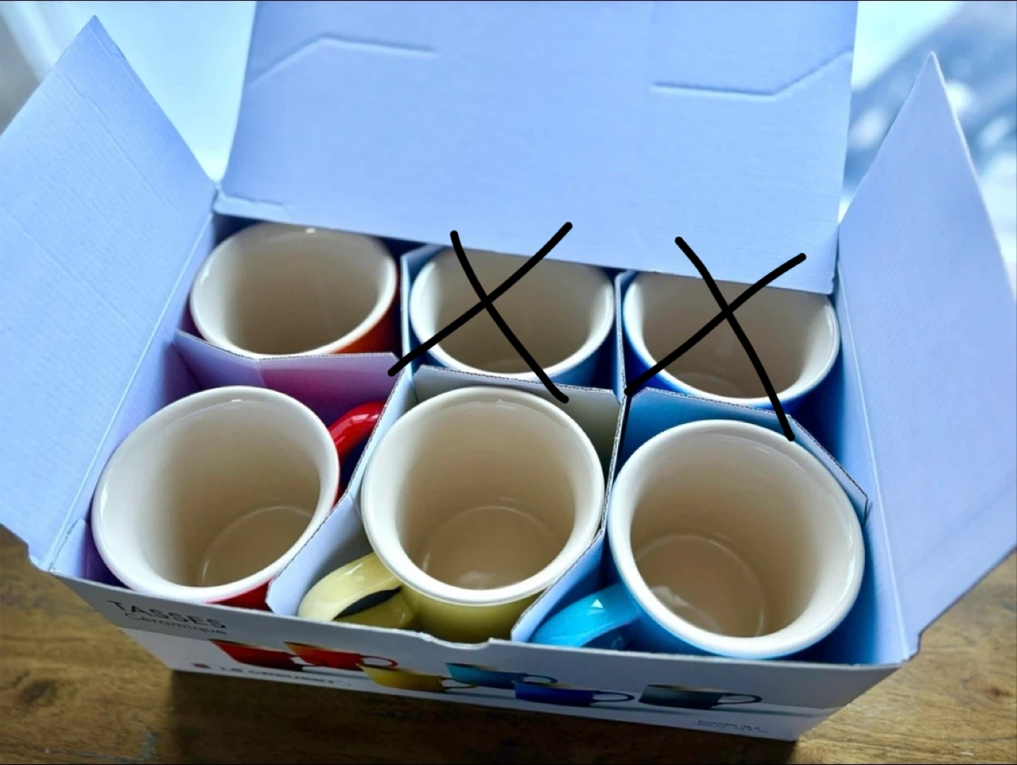 Le Creuset Set of 4 Multicolor Mugs BNWB