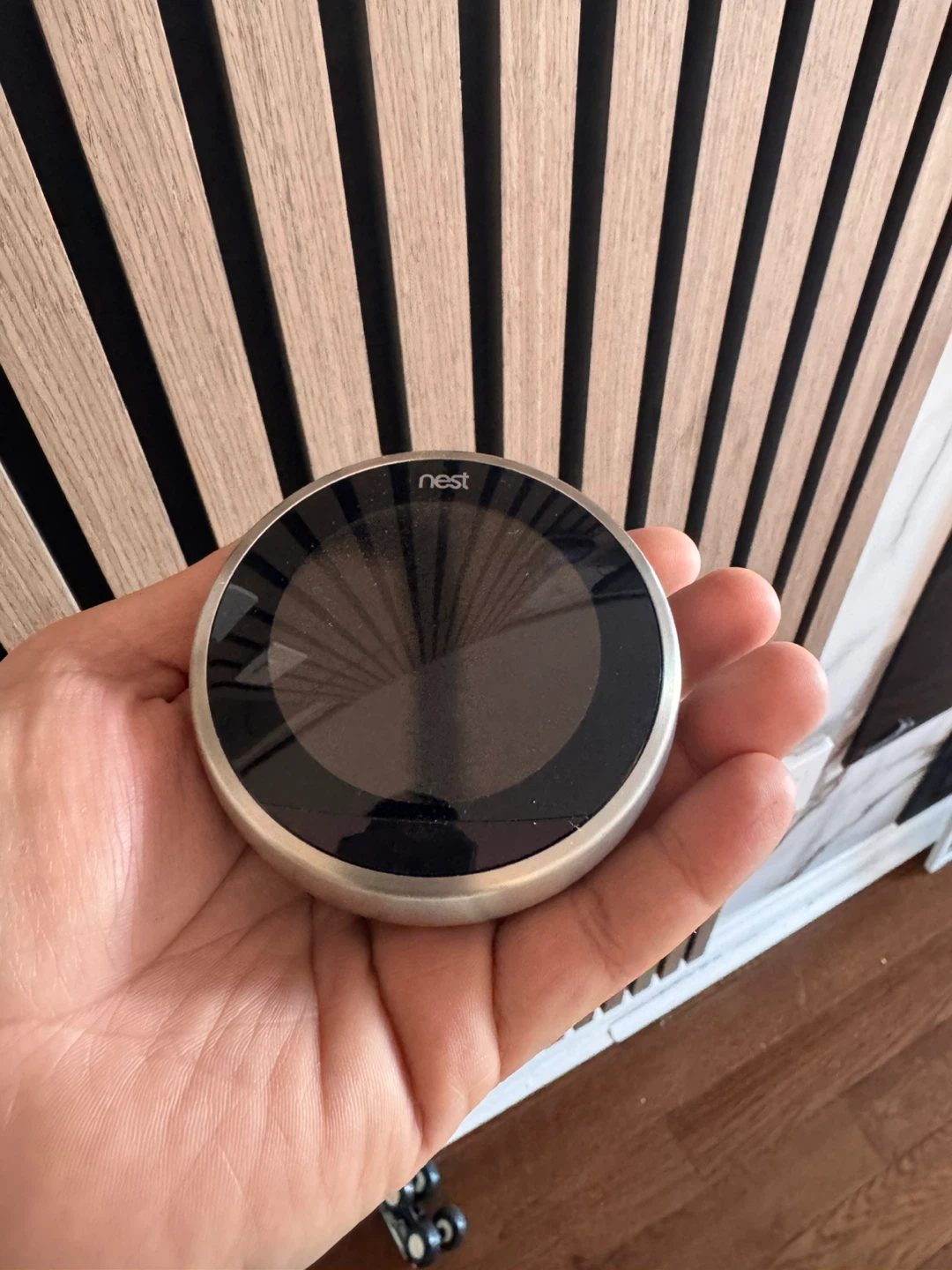Google Nest Smart Thermostat – Good Condition