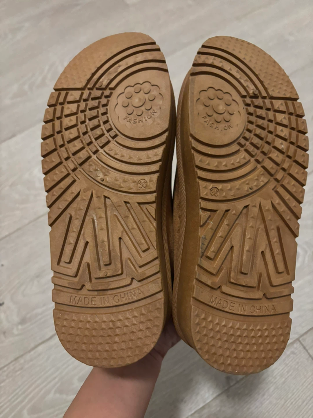Brown Suede Mules with Fleece Lining - Size 36 - photo 3