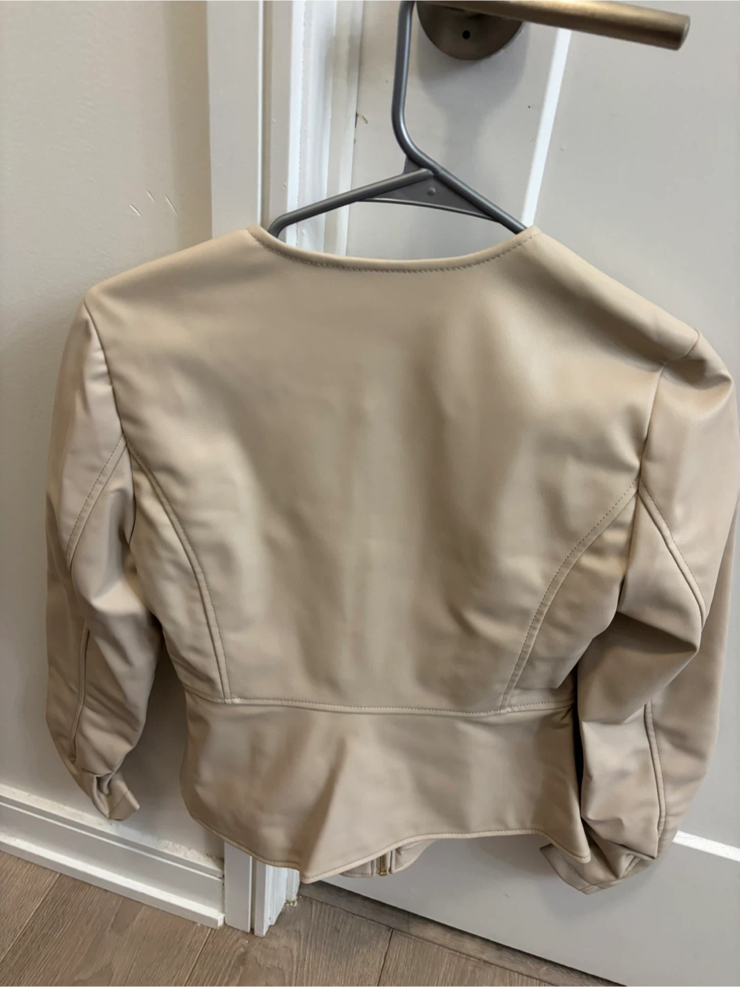 ZARA Faux Leather Jacket Beige - photo 2