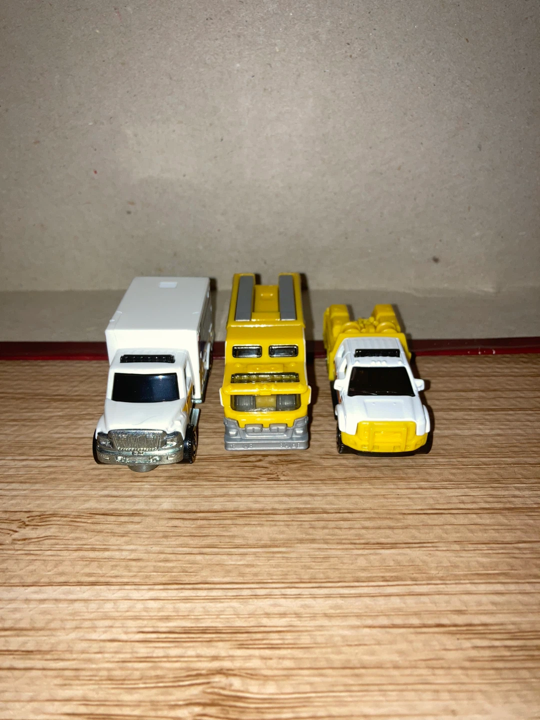 Matchbox Loose Bundle / Fire N EMS Rescue Crew - photo 2