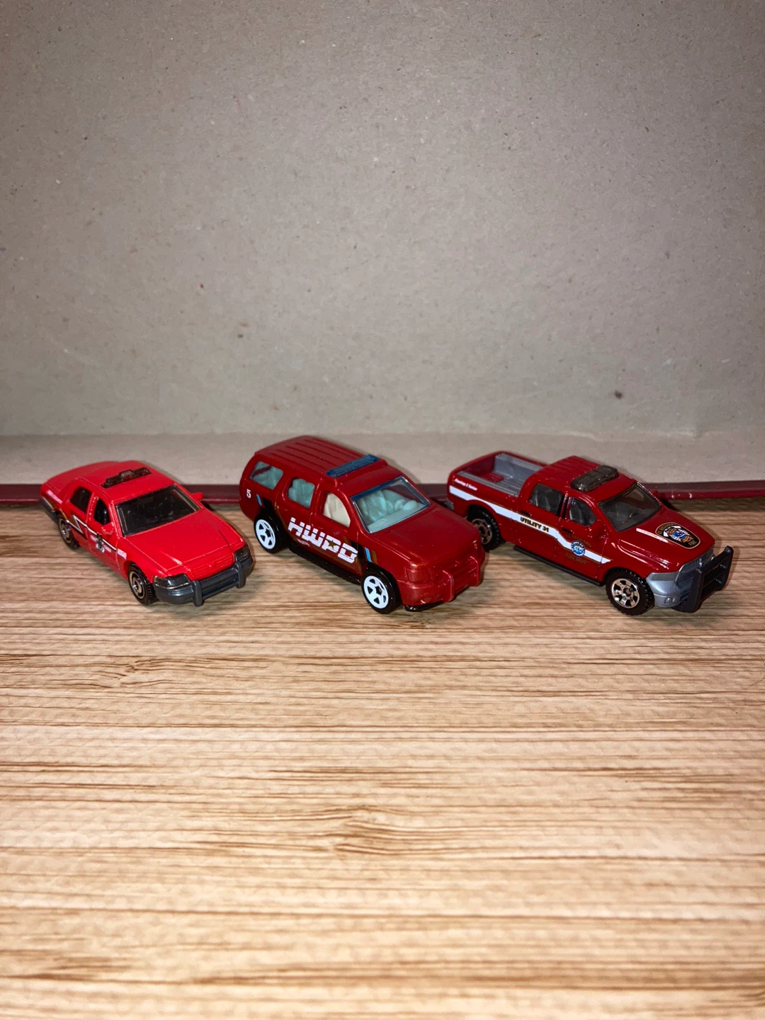 Matchbox N Hot Wheels Loose Bundle / Fire Escorts