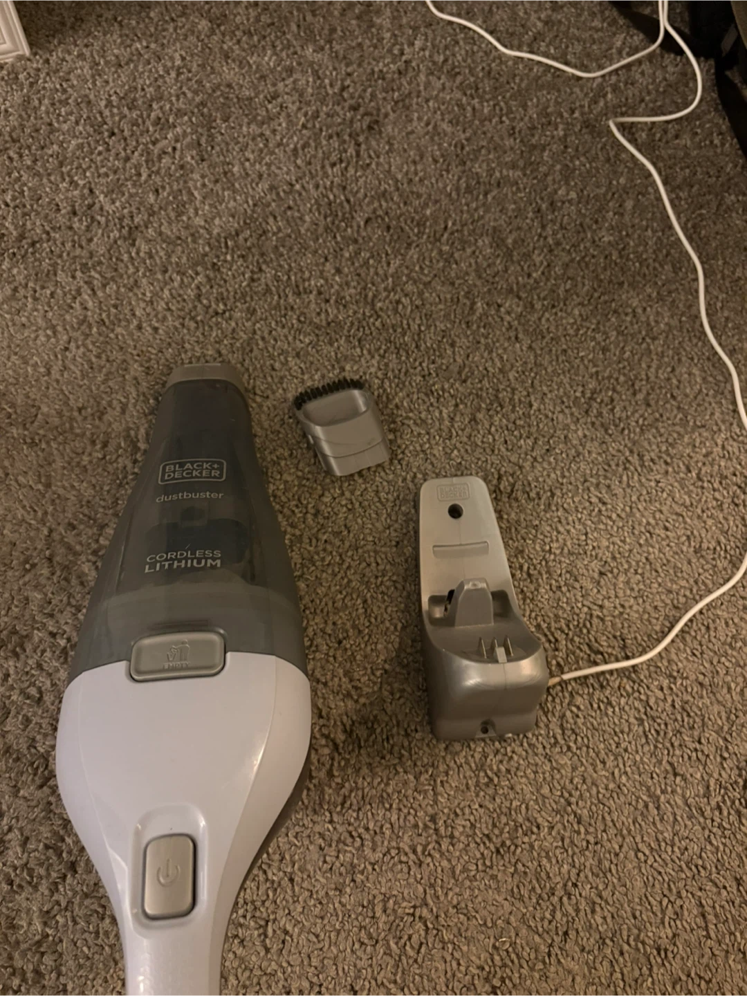 Black+Decker Dustbuster Cordless Handheld Vacuum - photo 5
