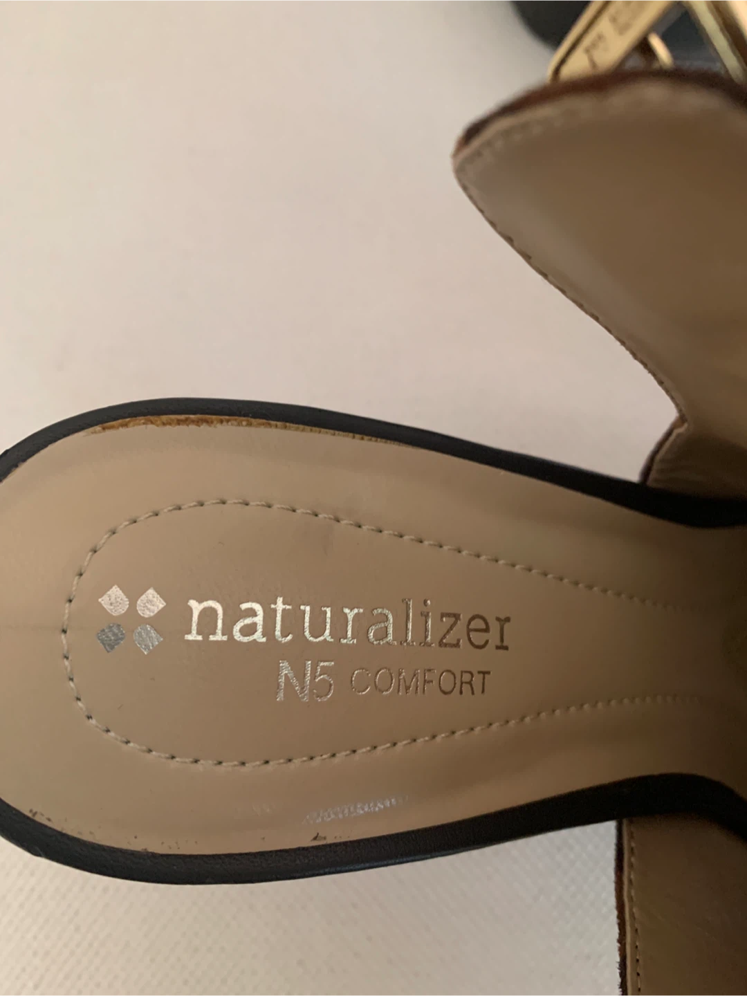 Naturalizer, new, 8,5-9 M. Pick up Islington/Evans - photo 4