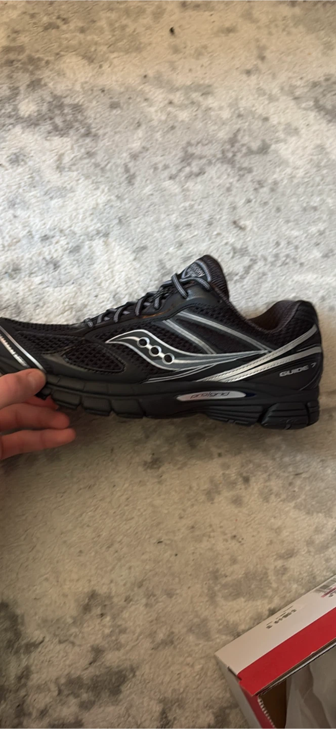 Saucony Guide 7 Running Shoes - Black
