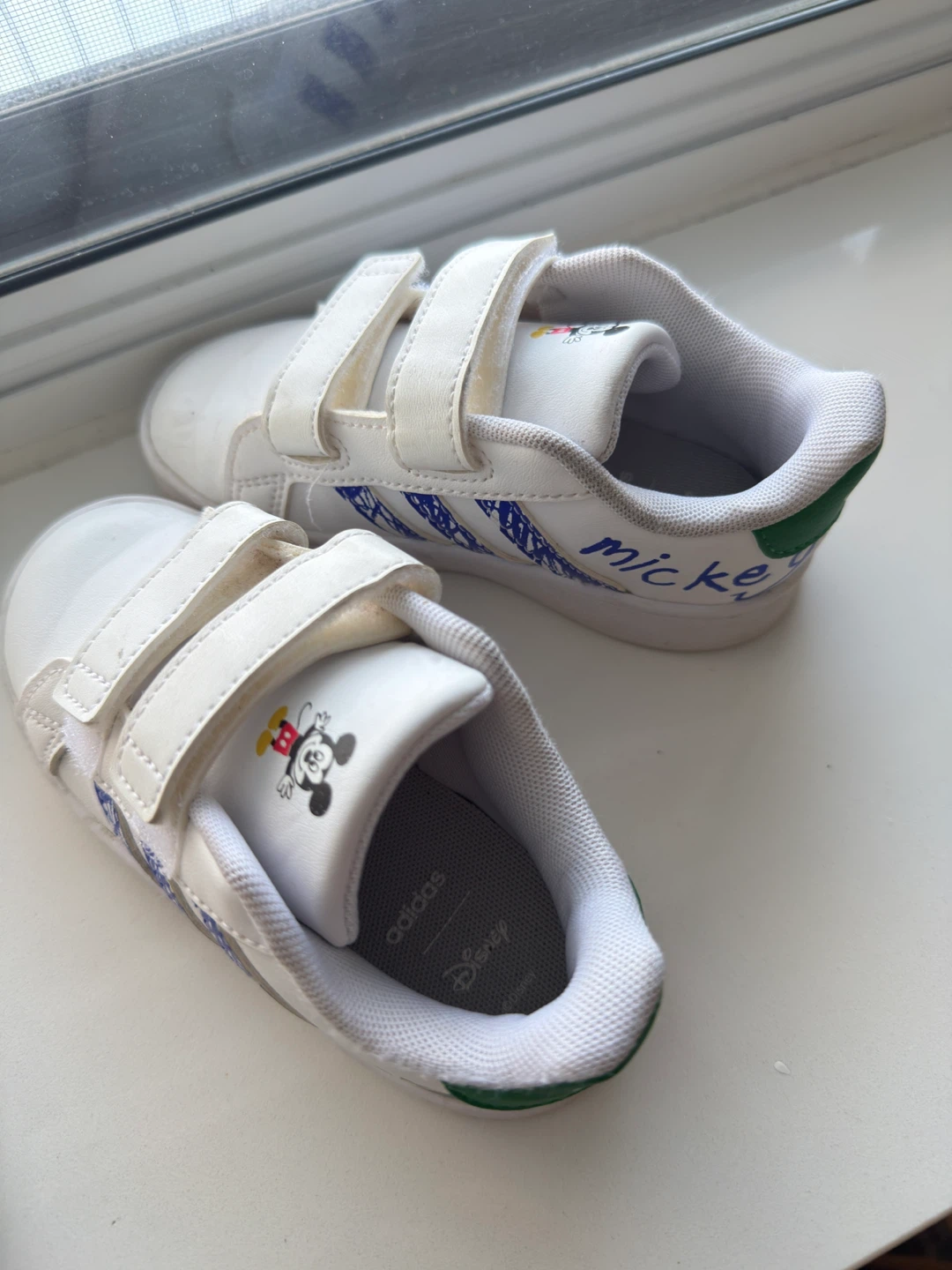 Adidas Disney Mickey Mouse Velcro Toddler Shoes Size 5K White - photo 3