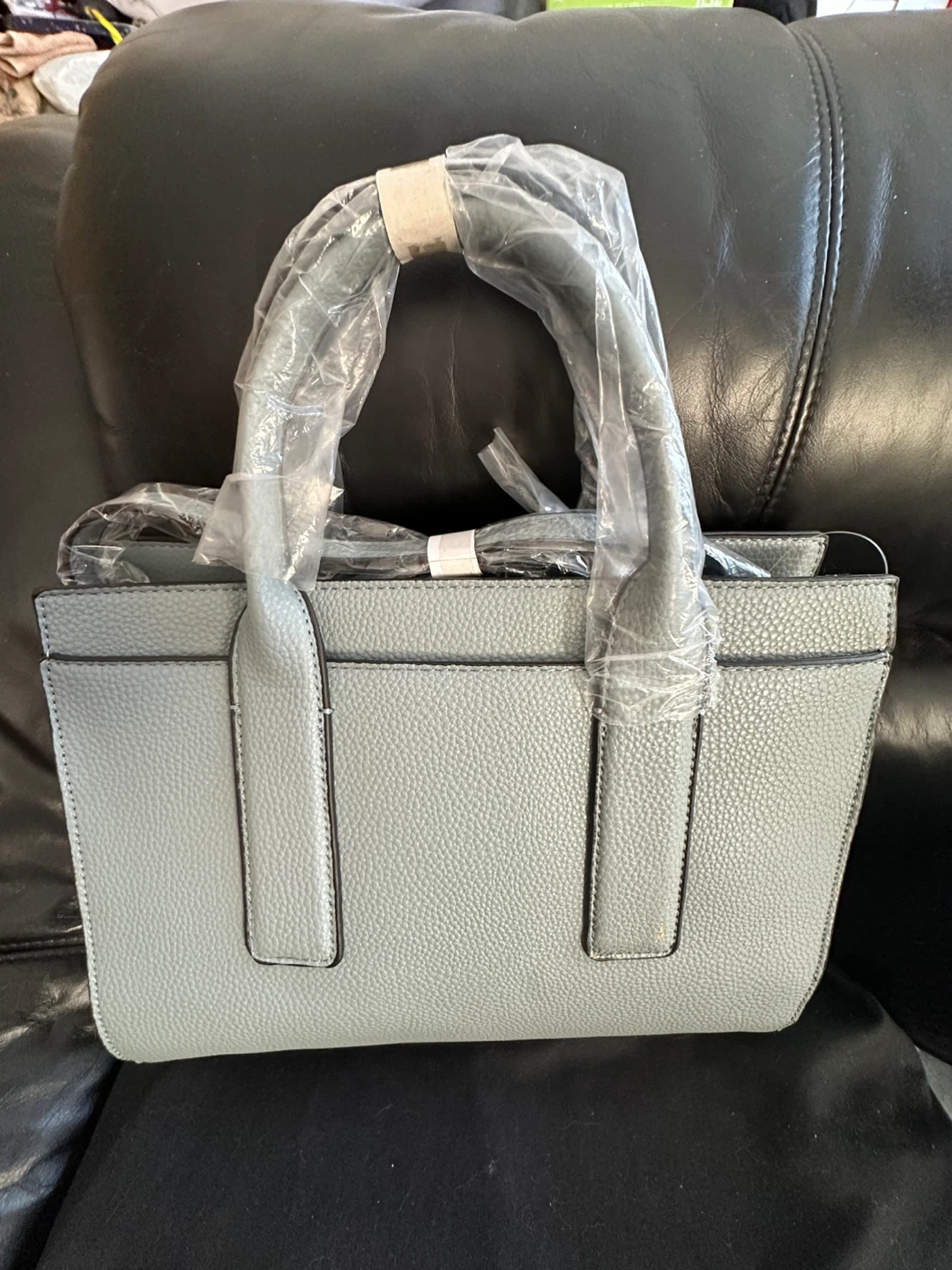 Tahari Grey Faux Leather Tote Bag - photo 2