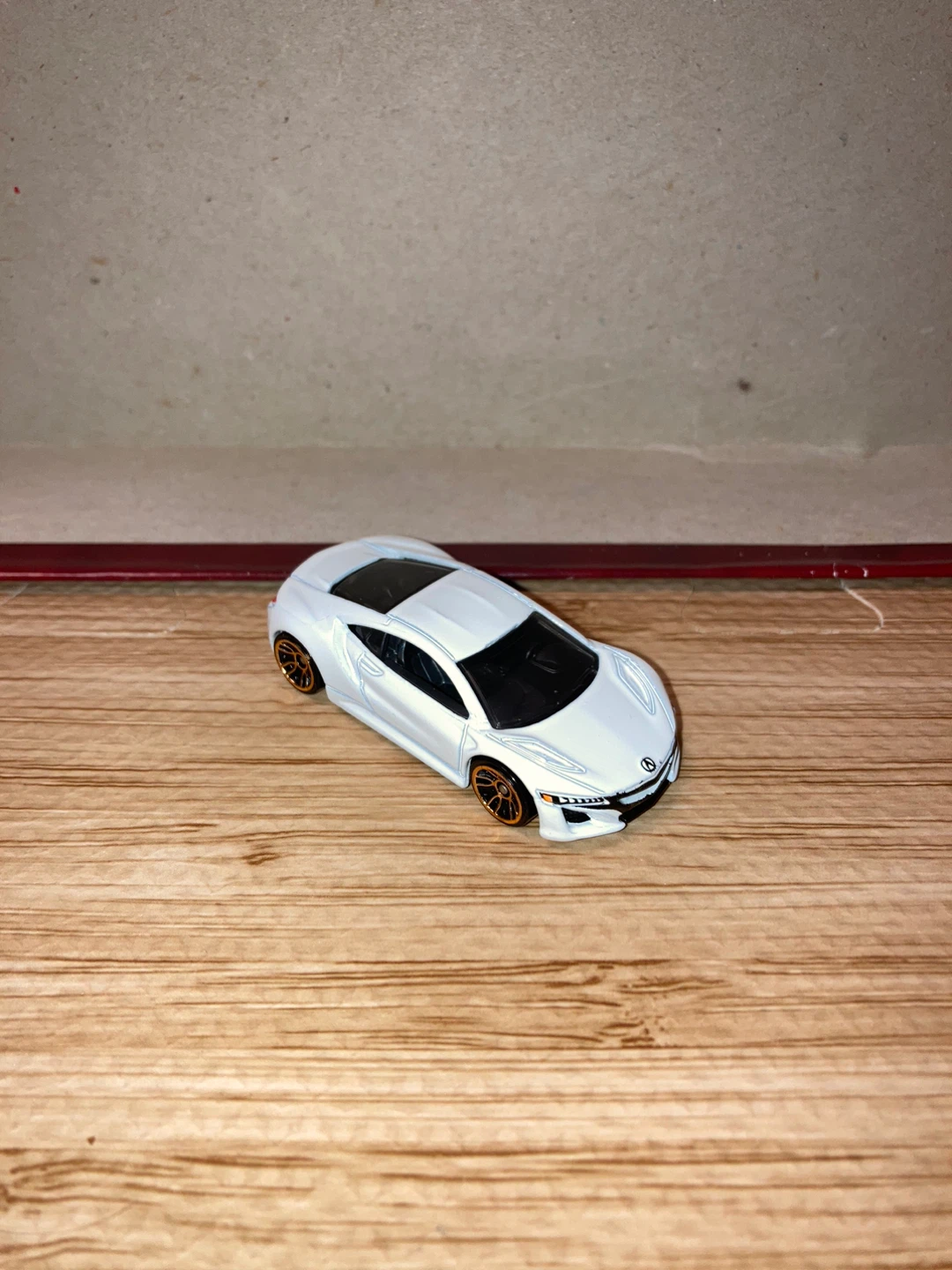 Hot Wheels Loose / 17 Acura NSX / White