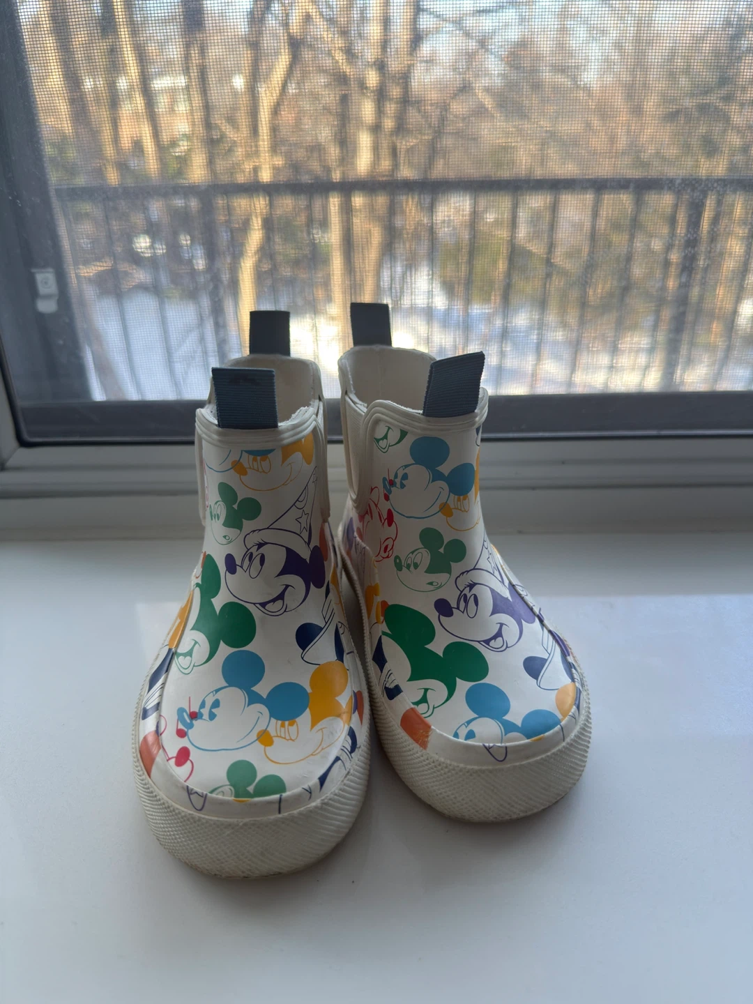 ZARA Disney Mickey Mouse Rain Boots - Size 26