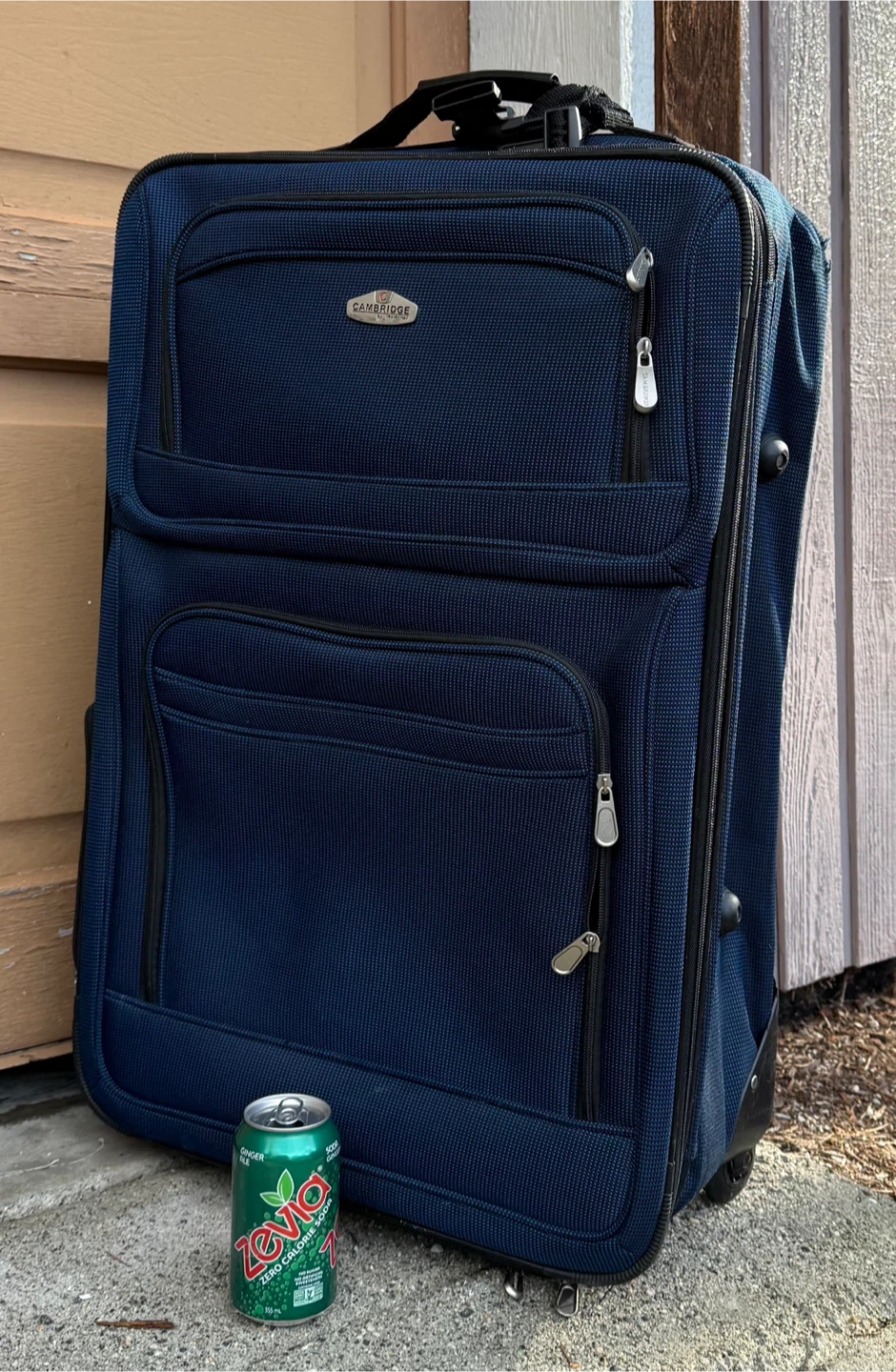 🏆 Luggage - photo 4