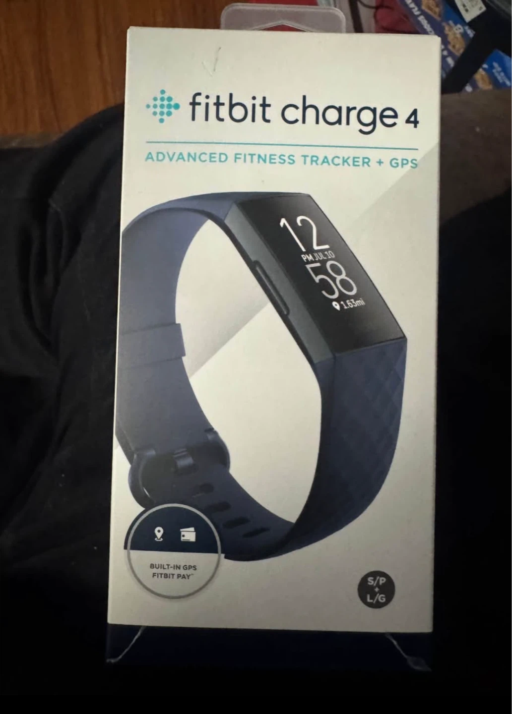 Fitbit Charge 4