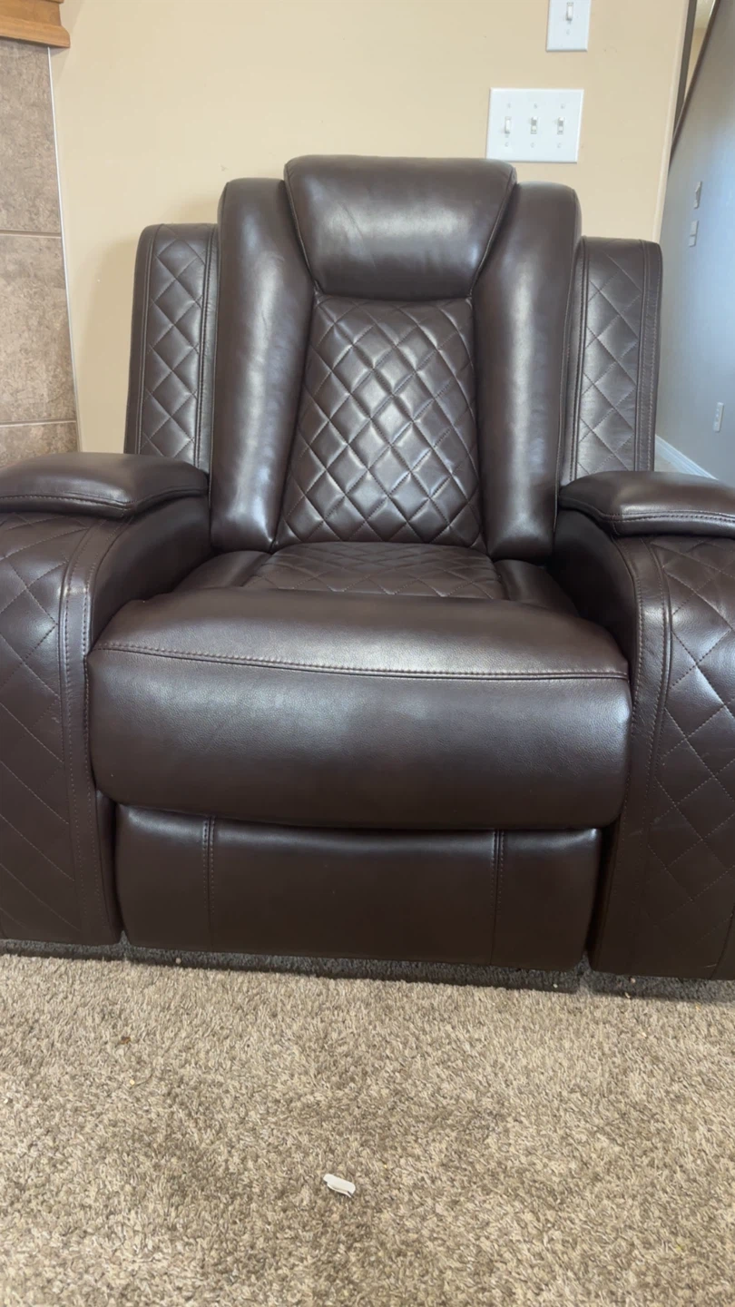 Brown Leather Recliner with Cup Holders and USB