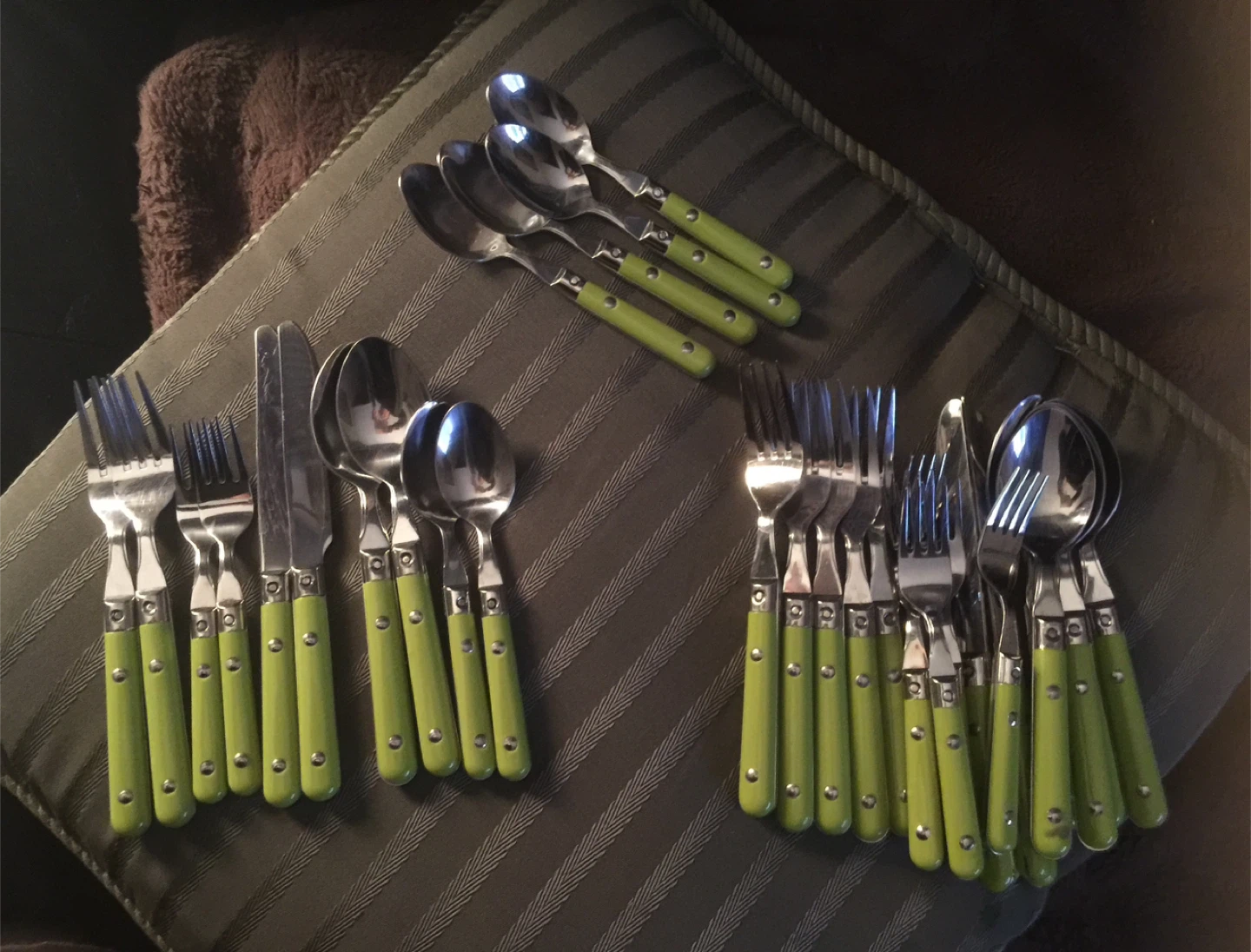 Cutlery Set with Lime Green Handles
