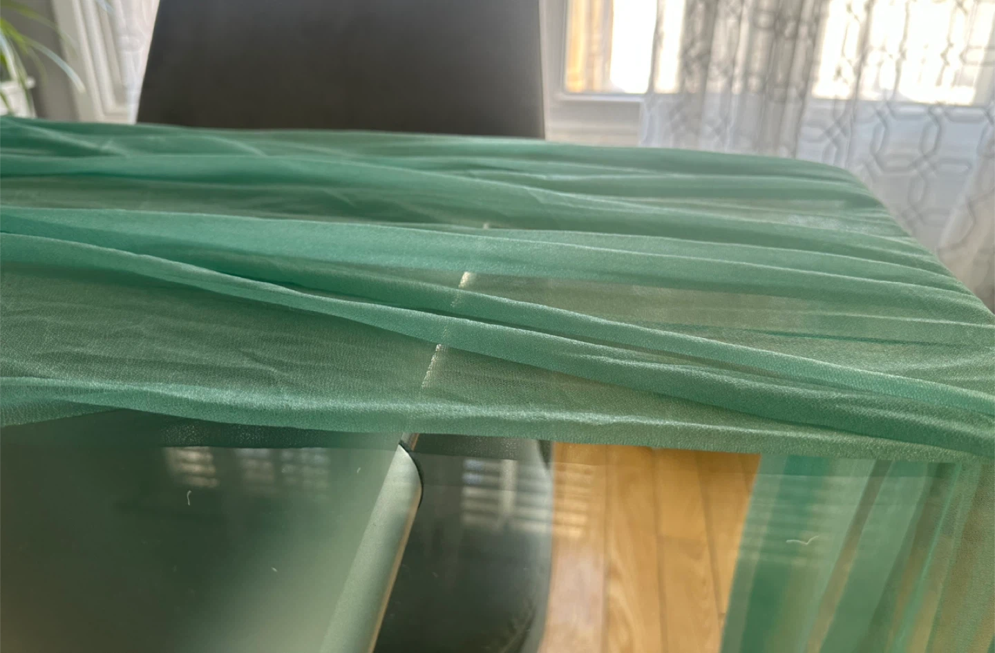 1 pc Teal Green Tulle Table Runner - photo 3