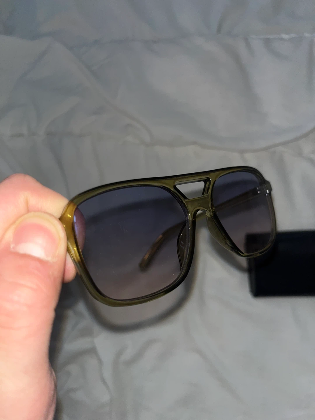 Aerie Sunnies Sunglasses with Case - photo 2