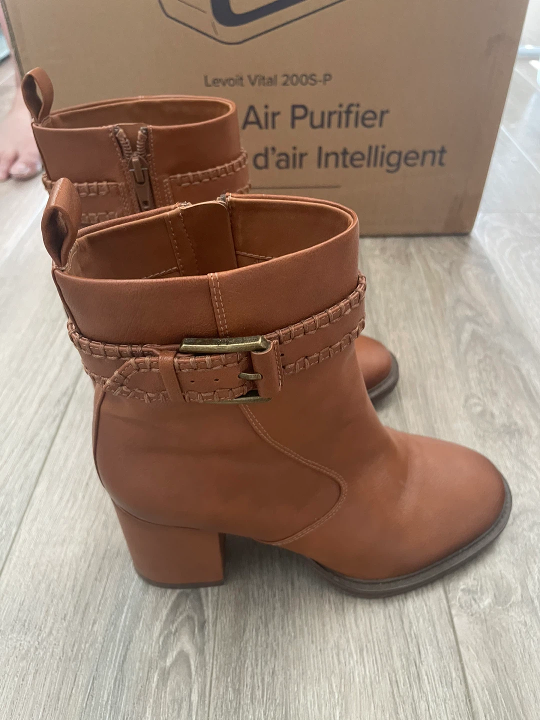 Zodiac Brown Ankle Boots Size 6