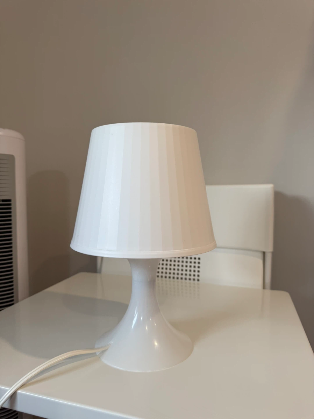 White Table Lamp