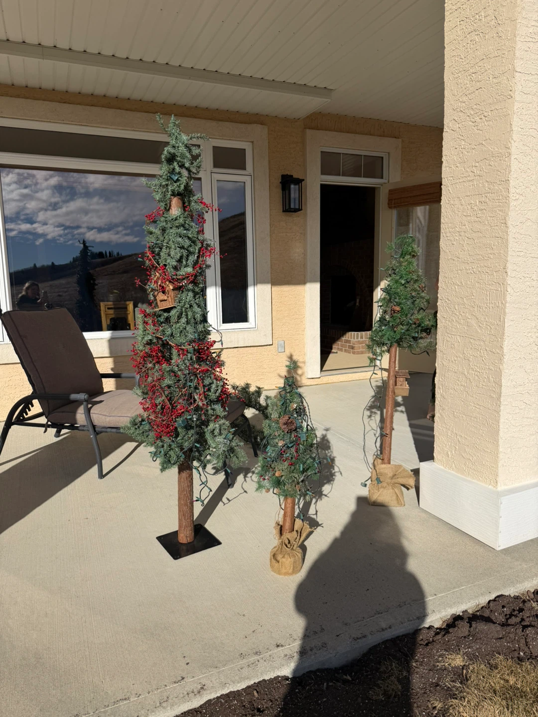 Set of 4 Artificial Christmas Trees with Decorations - photo 2