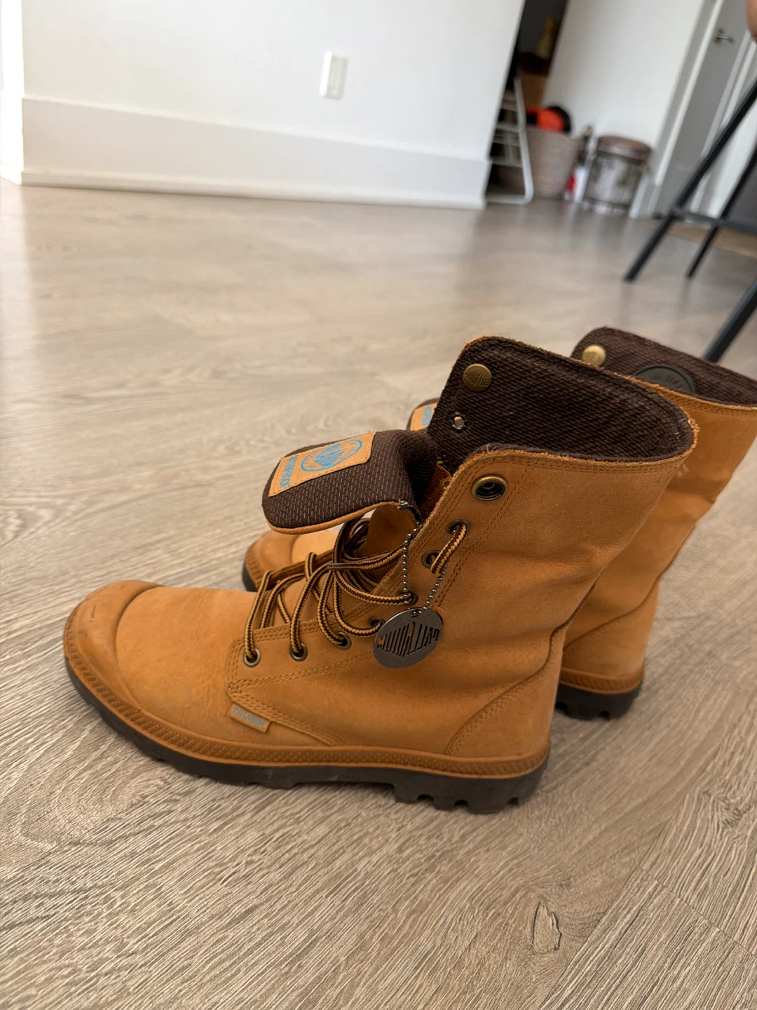 Palladium Waterproof Boots - Tan Suede - photo 4