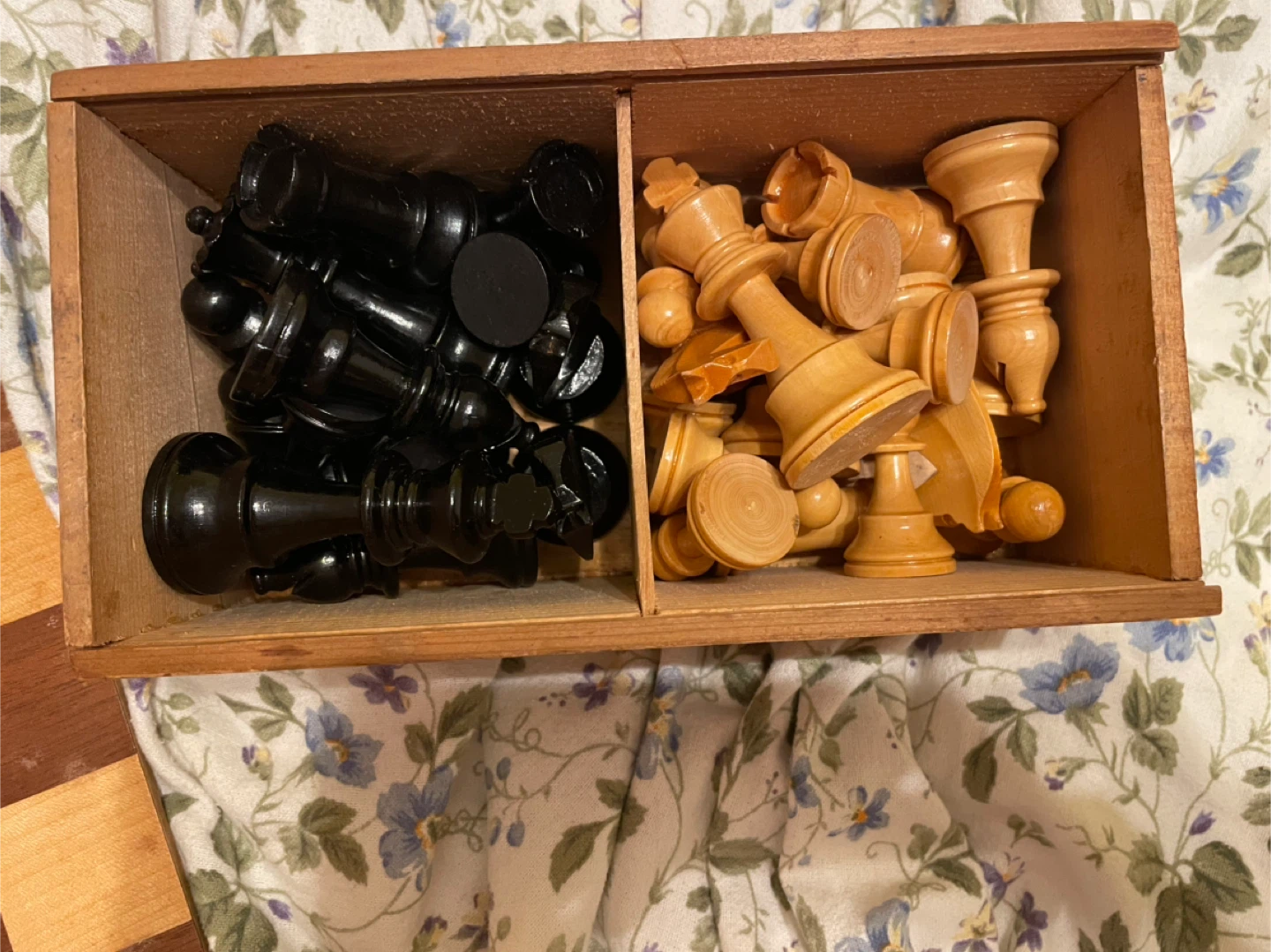 Vintage Wooden Chess Set - photo 3