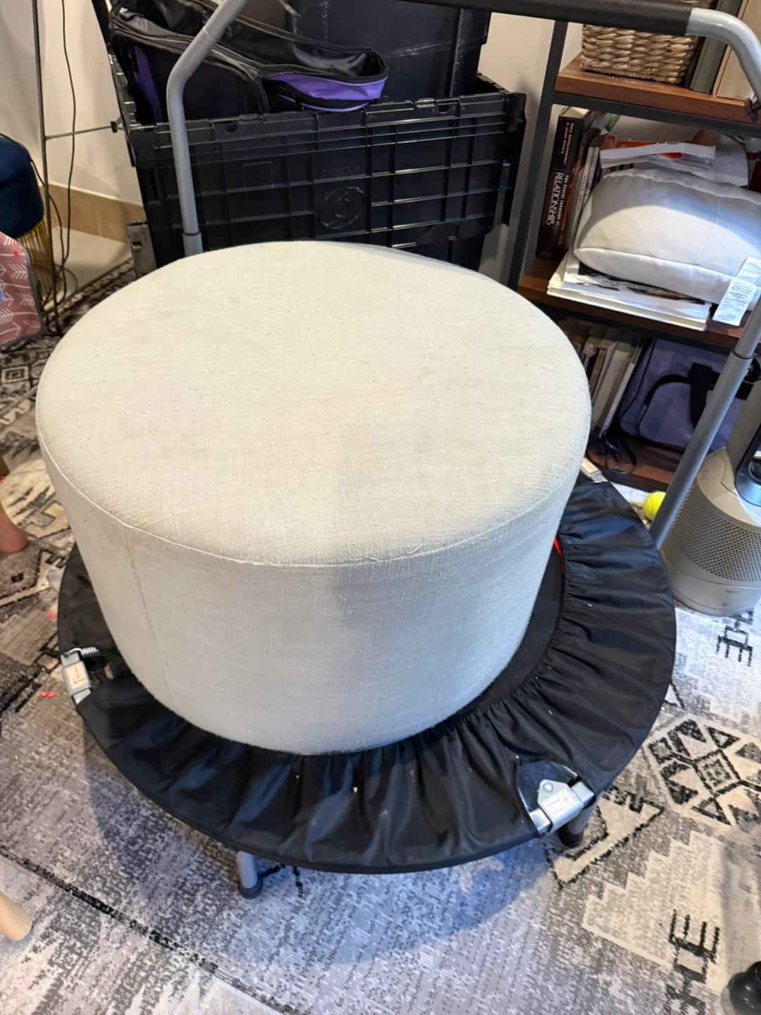 Round Upholstered Ottoman - photo 2