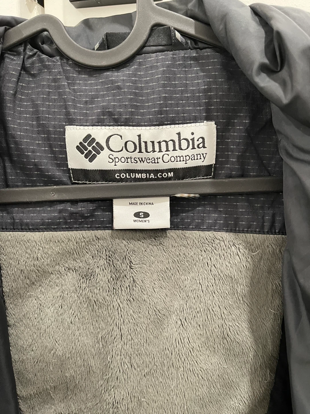Columbia Women's Puffer Jacket - photo 3