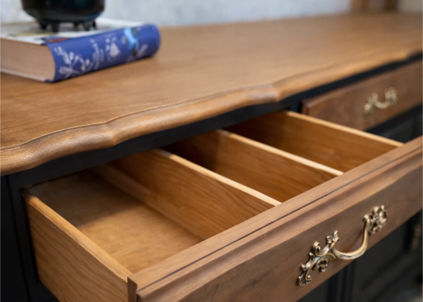 ✨ Vintage Malcolm Sideboard / Credenza ✨ - photo 4