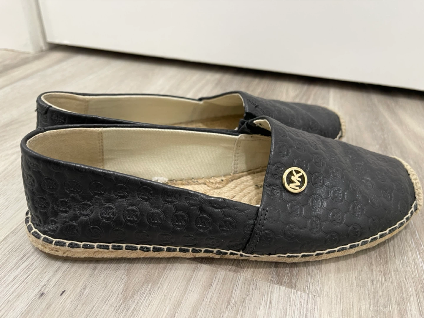 Michael Kors Black Espadrille Flats - photo 3
