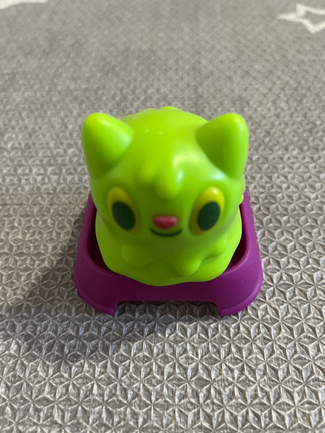 🏆Green Cat Toy