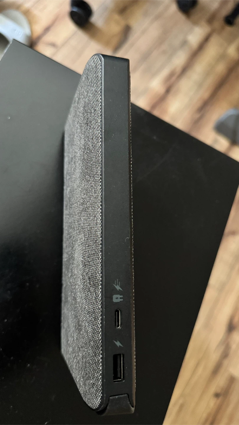 Mophie Powerstation AC Power Bank 24000mAh - photo 2