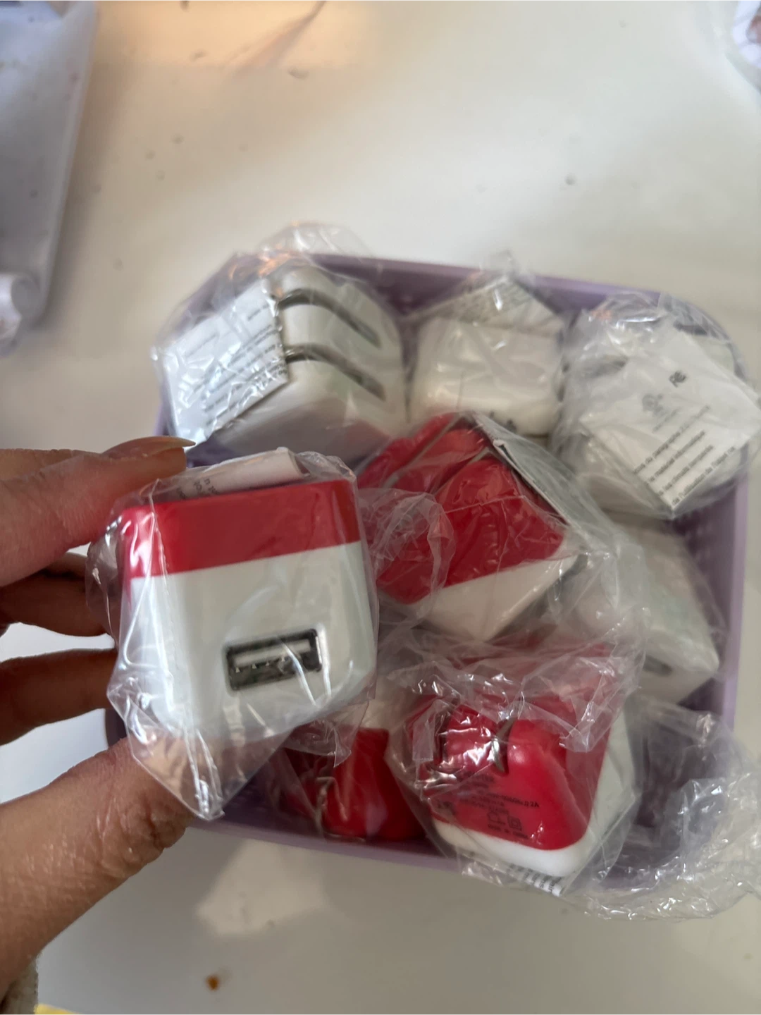 Free Charger - photo 2