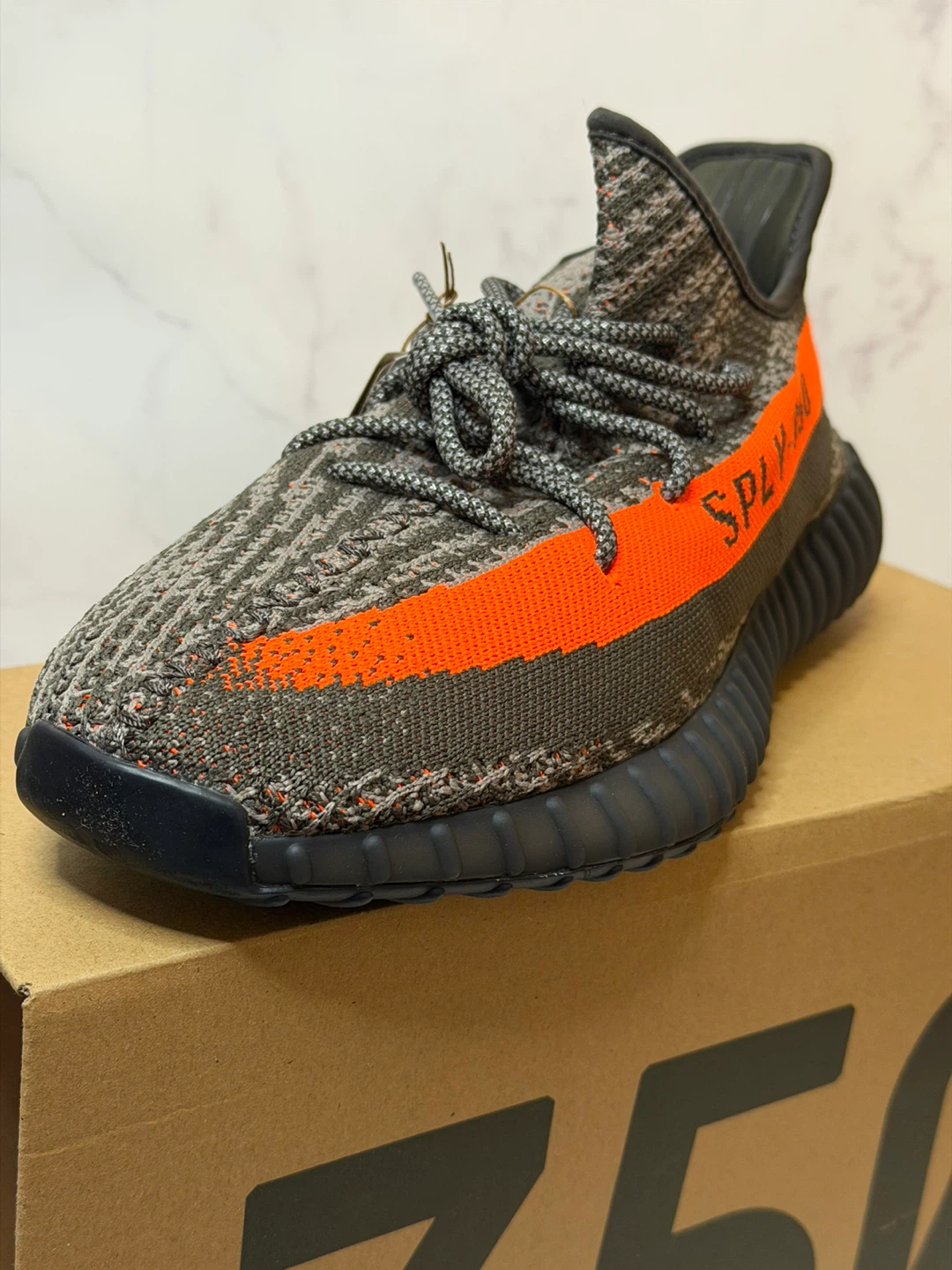 Yeezy Boost 350 V2 Carbon Beluga US13 M (NEW) - photo 4