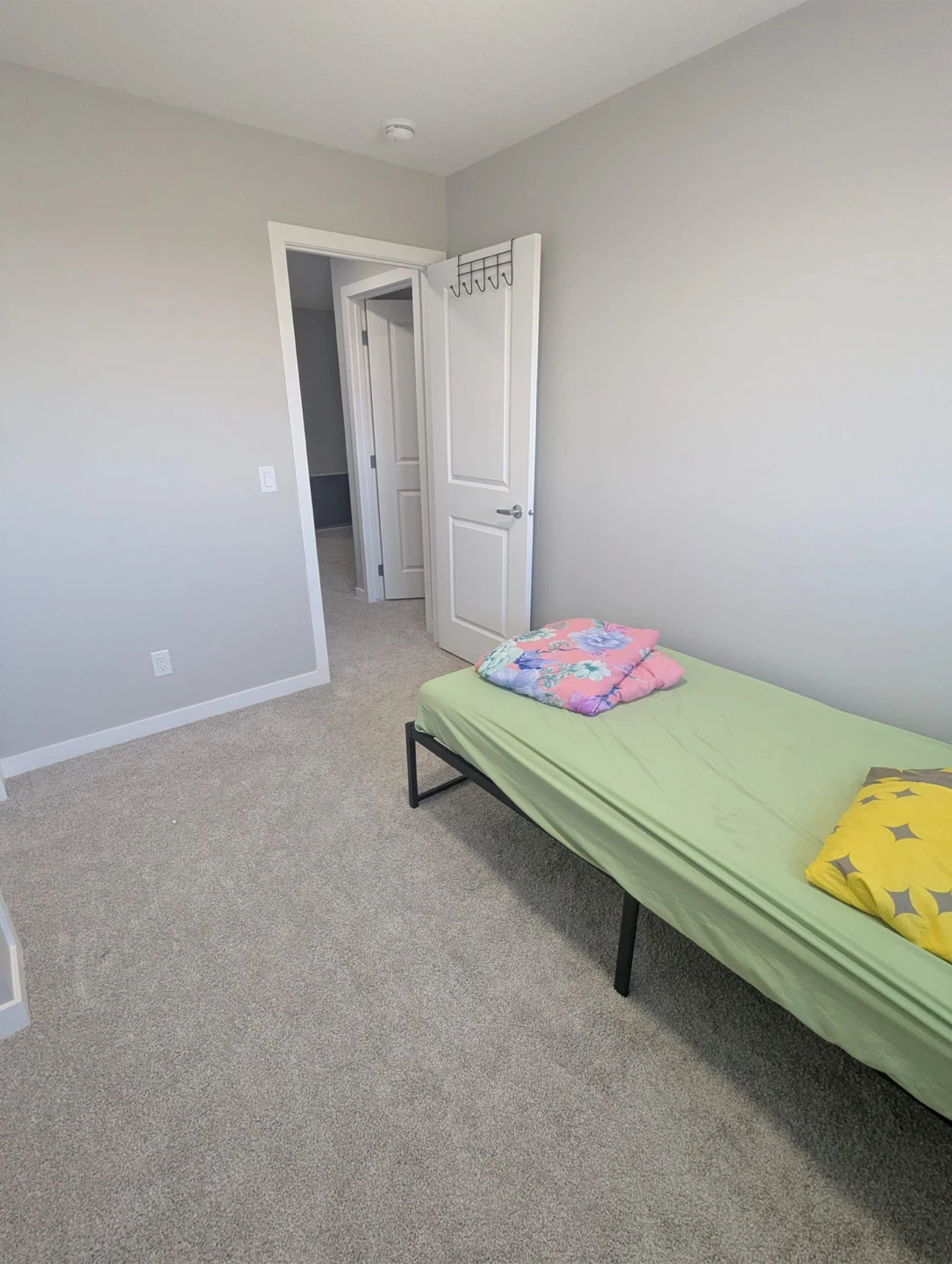 Room for rent - photo 2