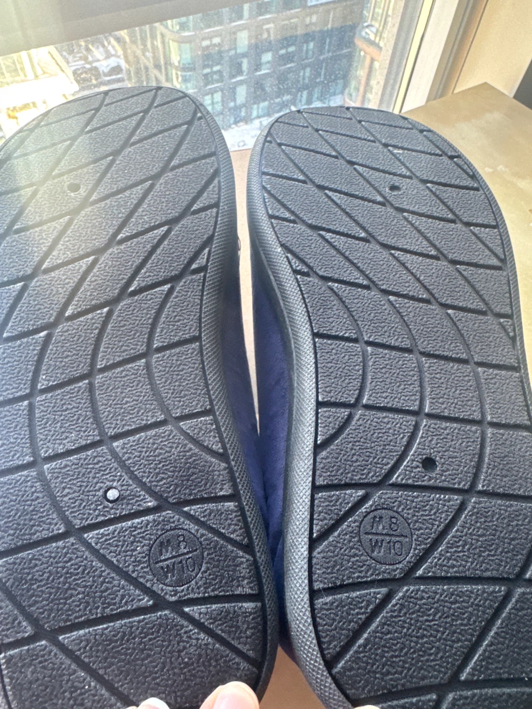 United Footwear Navy Slippers Size 10 - photo 2