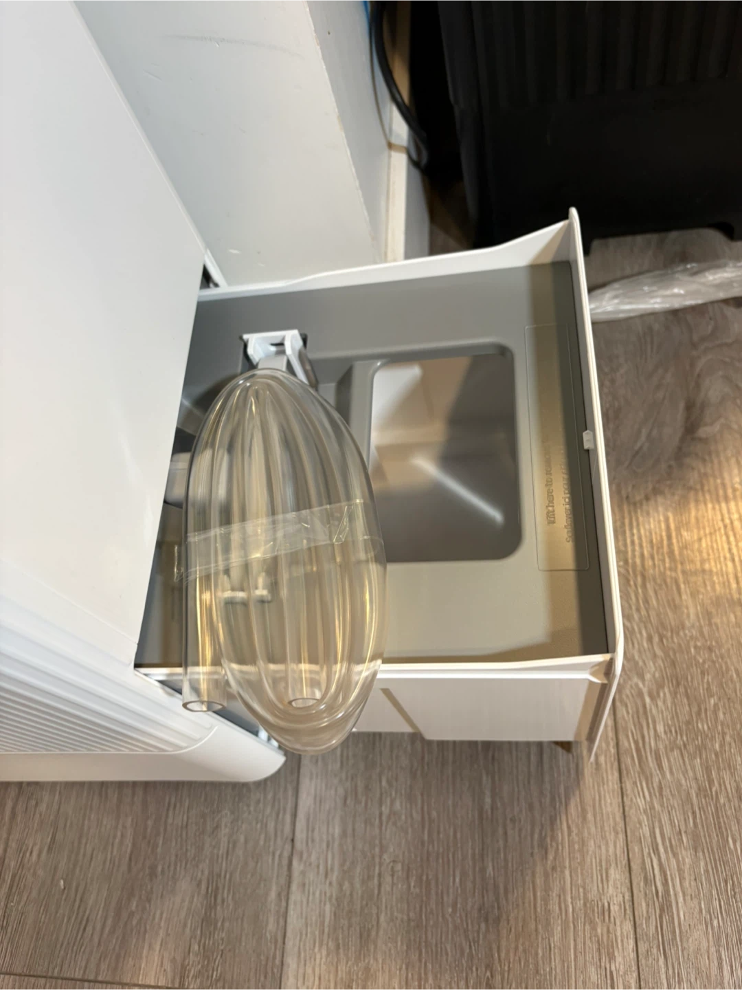Frigidaire 50 Pint Dehumidifier FHDO50W1 Wi-Fi Connected - photo 2