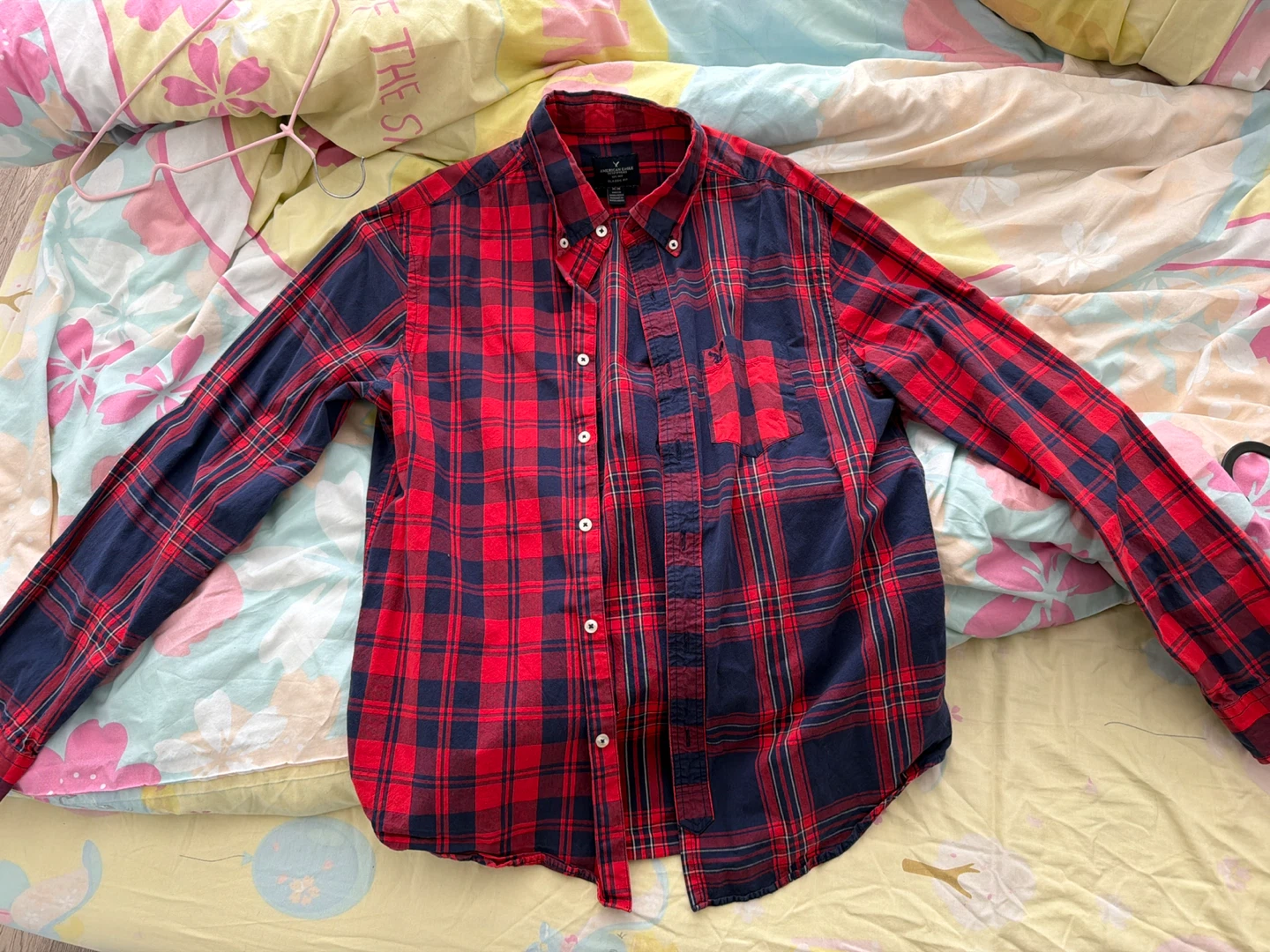 American Eagle Outfitters Classic Fit Plaid Button-Up Shirt