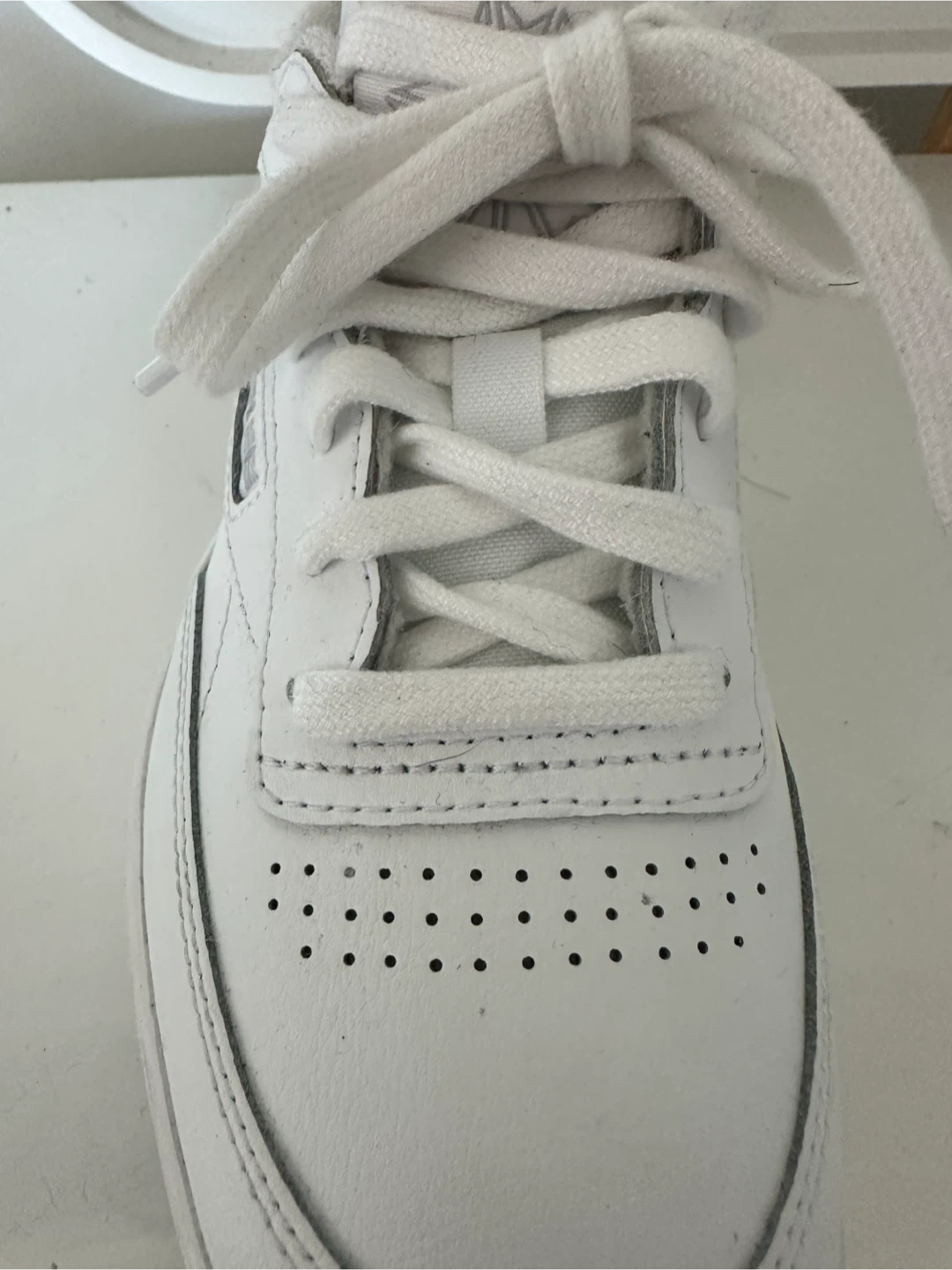 Brand new Reebok Classic White Sneakers - Women's Size 6 - photo 5